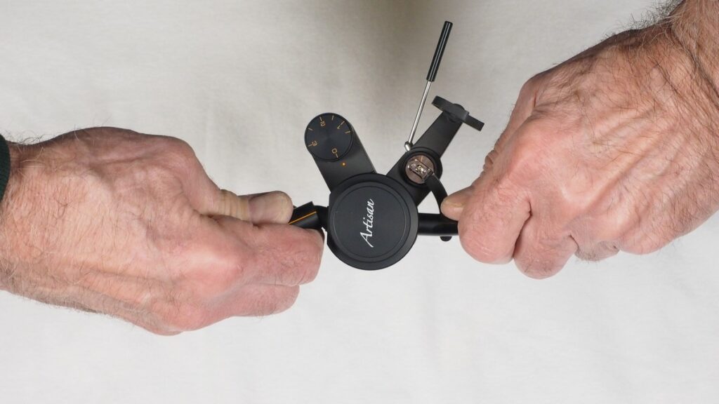 Galibier Design - Jelco Arm Stub Removal: Wiggle Right